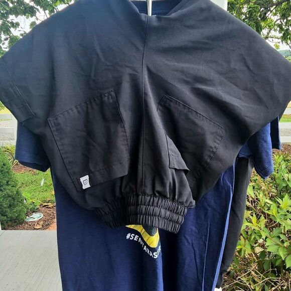 Wonder Wink jogger skinny pant scrubs XS w bonus nursing WE CAN DO IT tshirt - Picture 6 of 16